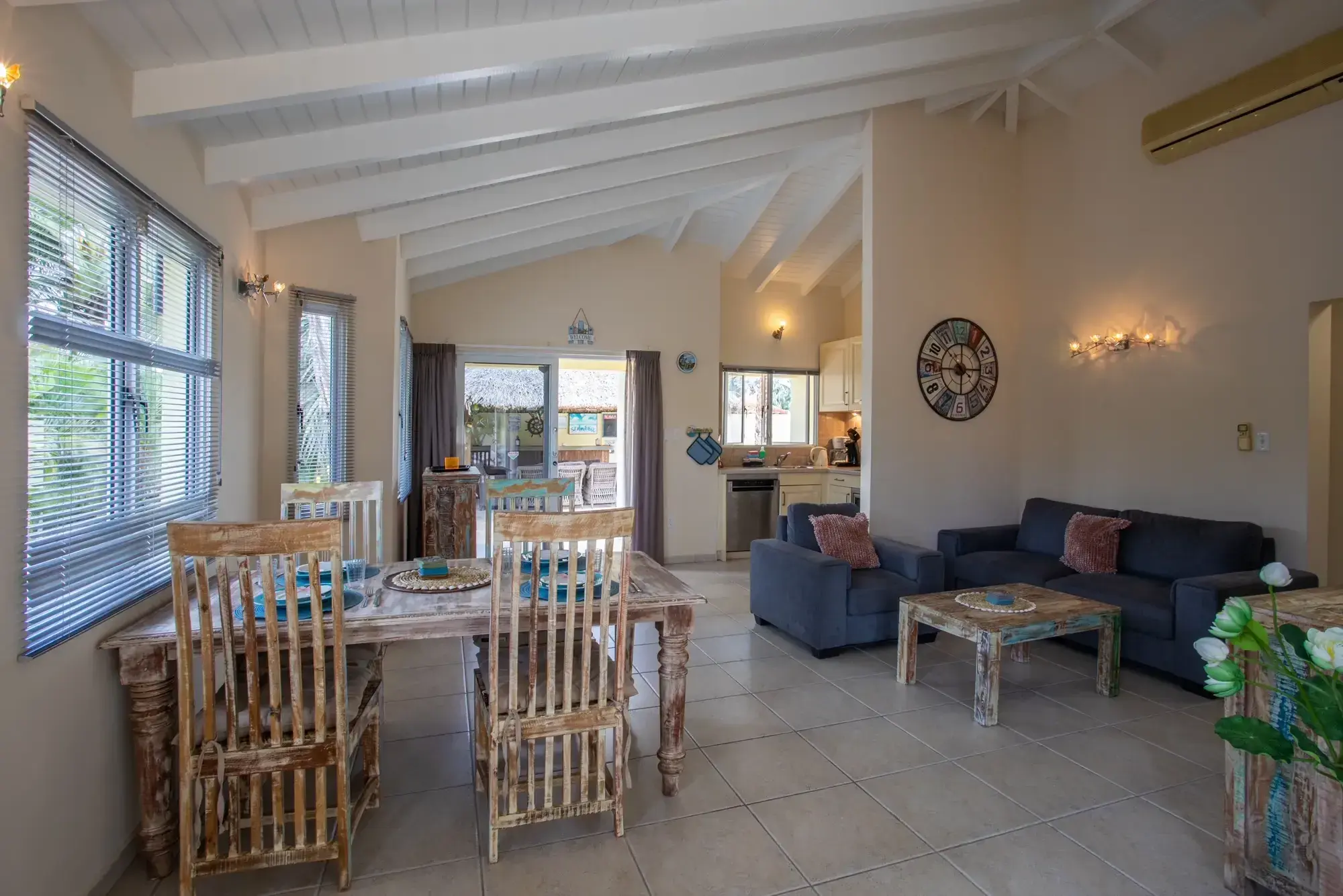 Woonkamer 1 van Veranosol in Jan Thiel, Curaçao